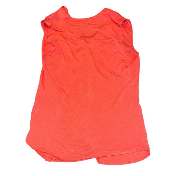 5/$25 The Limited Coral Sleeveless Women's Top - Picture 3 of 4